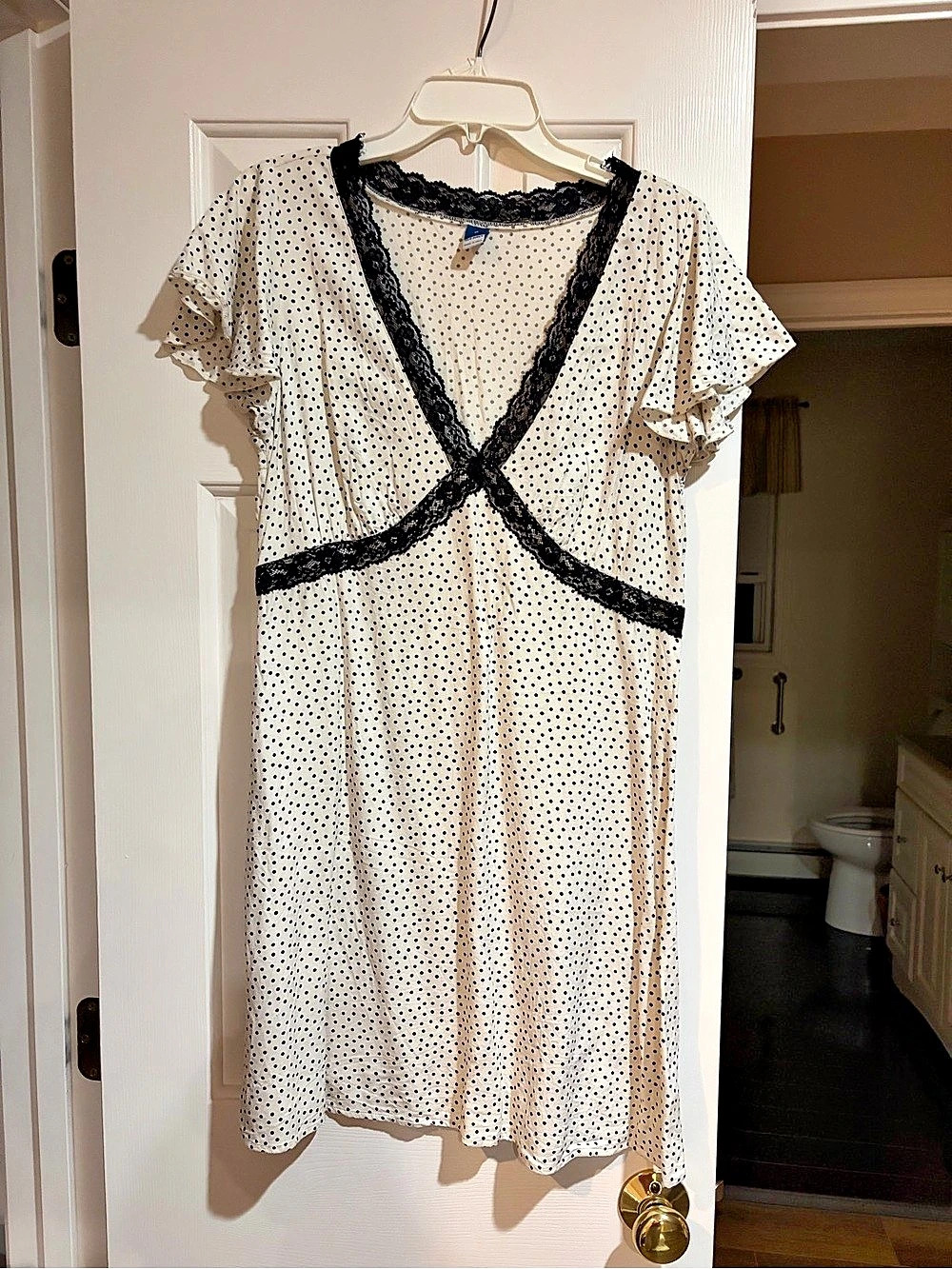 Old Navy Polka Dot Lace Trim Dress in White & Black
